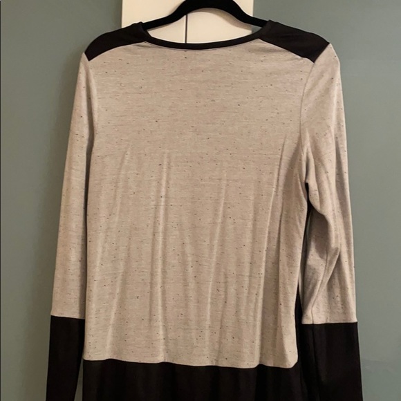 Sweater - Picture 7 of 9